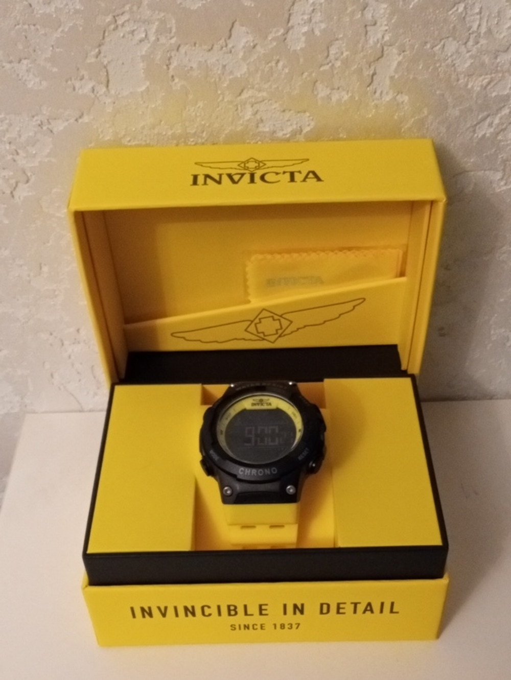 Invicta Yellow Digital Chronograph Sports Watch